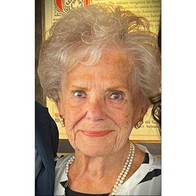 Photo Of Shirley Mara